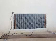 Layout-Wärmefluss-Film auf einem isolierenden Träger Wand, Fixierung